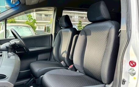 Honda Freed I, 2016 год, 800 111 рублей, 13 фотография