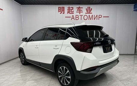 Toyota Yaris XP150 рестайлинг, 2021 год, 1 356 100 рублей, 6 фотография