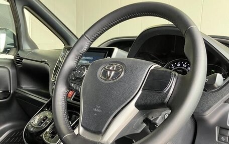 Toyota Voxy III, 2021 год, 1 653 027 рублей, 11 фотография