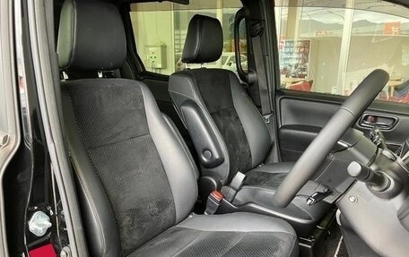 Toyota Voxy III, 2021 год, 1 653 027 рублей, 9 фотография