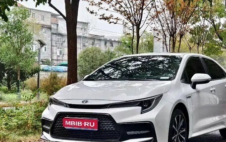Toyota Corolla, 2022 год, 1 850 000 рублей, 1 фотография