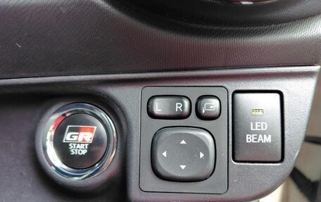 Toyota Aqua I, 2021 год, 1 310 000 рублей, 22 фотография