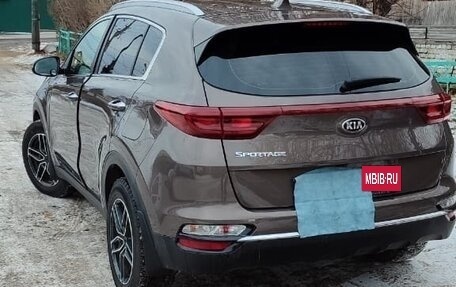 KIA Sportage IV рестайлинг, 2020 год, 2 600 000 рублей, 3 фотография