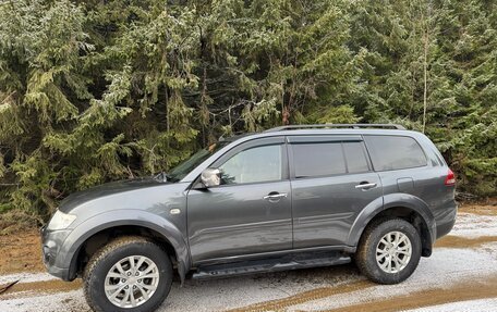 Mitsubishi Pajero Sport II рестайлинг, 2013 год, 1 950 000 рублей, 3 фотография