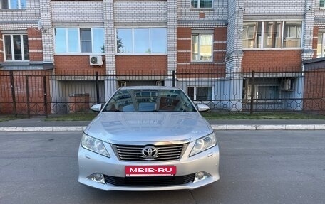 Toyota Camry, 2013 год, 1 700 000 рублей, 2 фотография