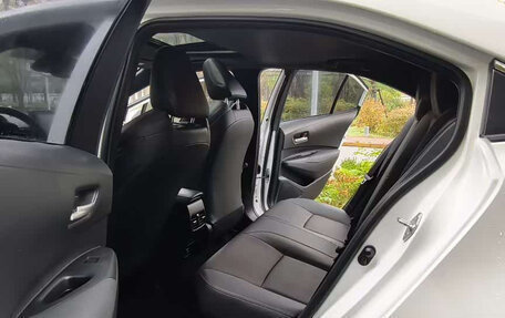 Toyota Corolla, 2022 год, 1 850 000 рублей, 6 фотография