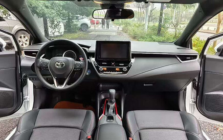 Toyota Corolla, 2022 год, 1 850 000 рублей, 7 фотография