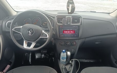 Renault Logan II, 2022 год, 1 340 000 рублей, 11 фотография