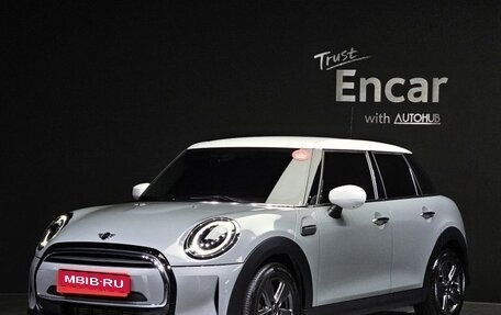 MINI Cabrio, 2022 год, 2 200 000 рублей, 1 фотография