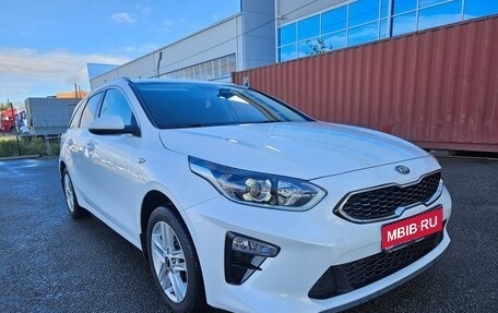 KIA cee'd III, 2020 год, 1 990 000 рублей, 1 фотография