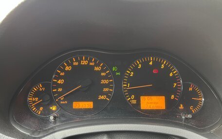 Toyota Avensis III рестайлинг, 2007 год, 910 000 рублей, 17 фотография