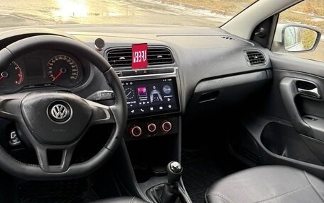 Volkswagen Polo VI (EU Market), 2017 год, 650 000 рублей, 11 фотография