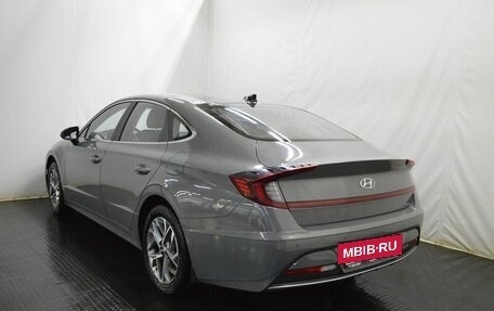 Hyundai Sonata VIII, 2023 год, 2 100 000 рублей, 7 фотография