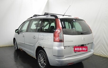 Citroen C4 Picasso II рестайлинг, 2009 год, 370 000 рублей, 7 фотография