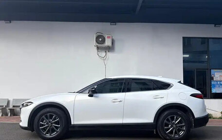 Mazda CX-4, 2022 год, 1 926 000 рублей, 4 фотография