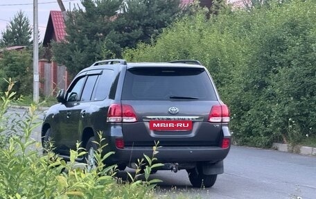 Toyota Land Cruiser 200, 2008 год, 2 700 000 рублей, 7 фотография