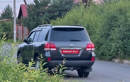 Toyota Land Cruiser 200, 2008 год, 2 700 000 рублей, 8 фотография