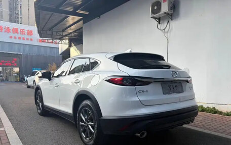 Mazda CX-4, 2022 год, 1 926 000 рублей, 13 фотография