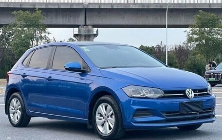 Volkswagen Polo, 2021 год, 1 000 000 рублей, 3 фотография