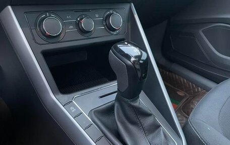 Volkswagen Polo, 2021 год, 1 000 000 рублей, 16 фотография