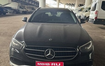 Mercedes-Benz E-Класс, 2021 год, 3 500 000 рублей, 1 фотография