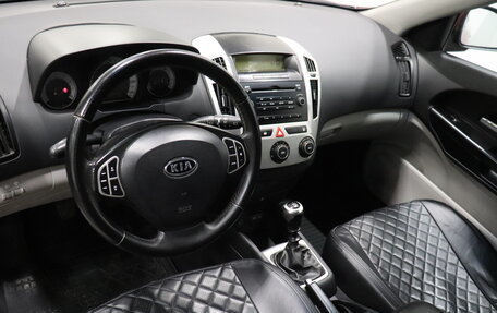 KIA cee'd I рестайлинг, 2009 год, 645 000 рублей, 8 фотография