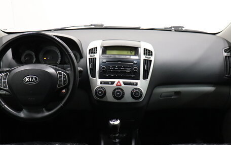 KIA cee'd I рестайлинг, 2009 год, 645 000 рублей, 7 фотография