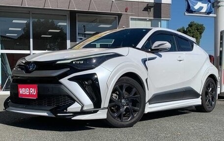 Toyota C-HR I рестайлинг, 2022 год, 1 754 000 рублей, 1 фотография