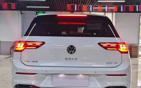 Volkswagen Golf VIII, 2022 год, 1 840 444 рублей, 6 фотография