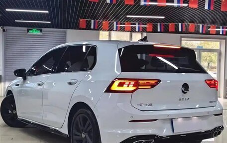 Volkswagen Golf VIII, 2022 год, 1 840 444 рублей, 4 фотография