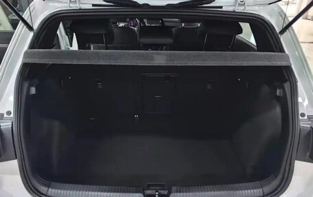 Volkswagen Golf VIII, 2022 год, 1 840 444 рублей, 11 фотография