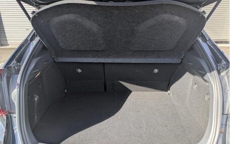 Toyota C-HR I рестайлинг, 2019 год, 1 238 027 рублей, 17 фотография