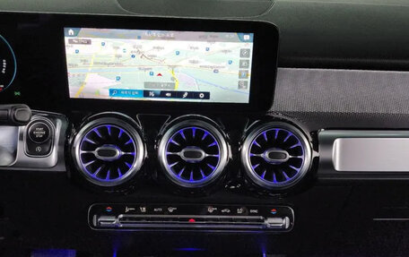 Mercedes-Benz GLB, 2022 год, 3 109 900 рублей, 14 фотография