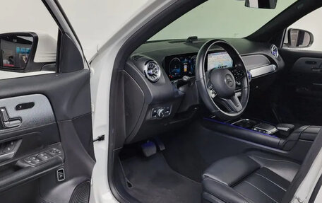 Mercedes-Benz GLB, 2022 год, 3 109 900 рублей, 11 фотография