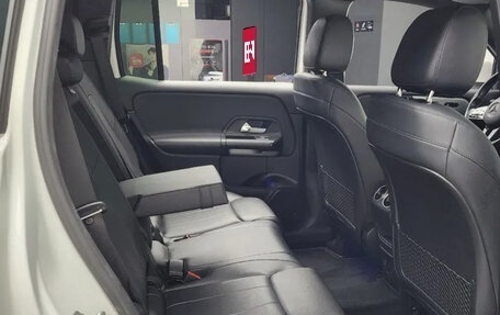 Mercedes-Benz GLB, 2022 год, 3 109 900 рублей, 15 фотография