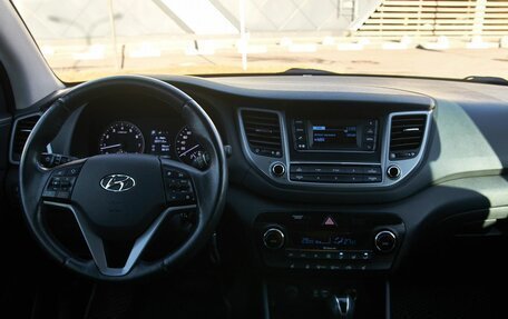 Hyundai Tucson III, 2016 год, 1 985 000 рублей, 13 фотография