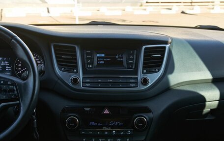 Hyundai Tucson III, 2016 год, 1 985 000 рублей, 15 фотография