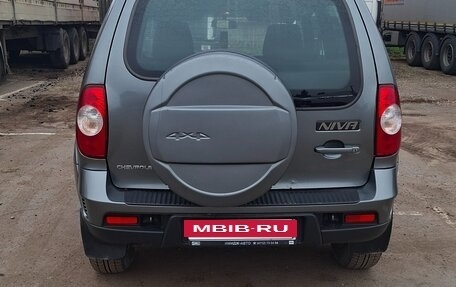 Chevrolet Niva I рестайлинг, 2017 год, 660 000 рублей, 7 фотография