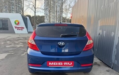 Hyundai Solaris II рестайлинг, 2015 год, 825 000 рублей, 5 фотография