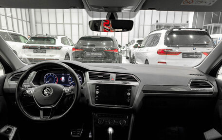 Volkswagen Tiguan II, 2018 год, 2 750 000 рублей, 14 фотография