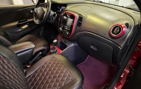 Renault Kaptur I рестайлинг, 2018 год, 925 000 рублей, 21 фотография