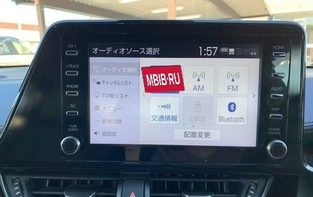 Toyota C-HR I рестайлинг, 2022 год, 1 754 000 рублей, 21 фотография