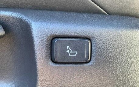 Toyota C-HR I рестайлинг, 2022 год, 1 754 000 рублей, 39 фотография