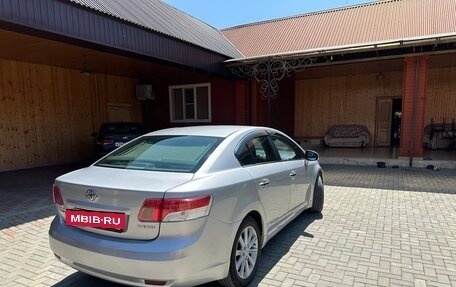 Toyota Avensis III рестайлинг, 2009 год, 800 000 рублей, 5 фотография