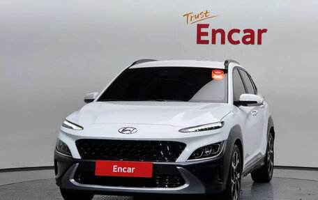 Hyundai Kona I, 2022 год, 1 405 000 рублей, 3 фотография