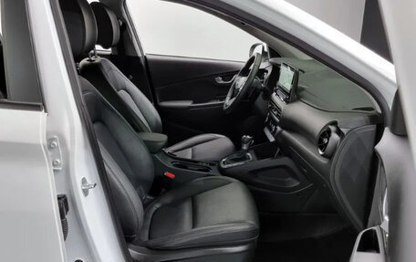 Hyundai Kona I, 2022 год, 1 405 000 рублей, 7 фотография