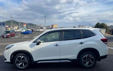 Subaru Forester, 2021 год, 2 600 000 рублей, 5 фотография