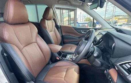 Subaru Forester, 2021 год, 2 600 000 рублей, 11 фотография