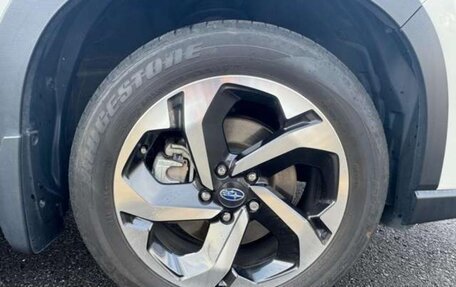 Subaru Forester, 2021 год, 2 600 000 рублей, 10 фотография