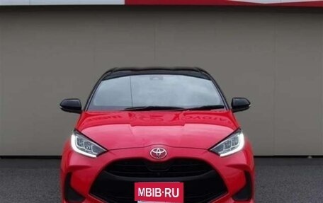 Toyota Yaris, 2021 год, 1 170 000 рублей, 5 фотография